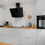 Feriehus Brun - 1-5km From The Sea By Interhome