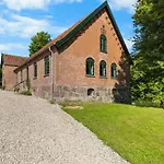 Brun - 1-5km From The Sea By Interhome * Tranekær