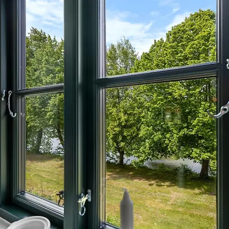 Brun - 1-5km From The Sea By Interhome Tranekær